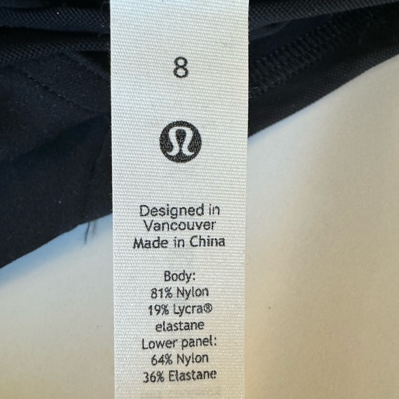Lululemon Nulu and Crisscross Black Mesh Stirrup Tight. Size 8. - Picture 16 of 17